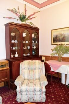 Georgian Court Bed & Breakfast - Accommodation QLD 44