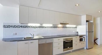 OVR Caloundra - Accommodation QLD 12