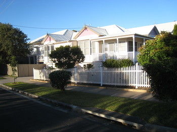 Brezza Bella Bed & Breakfast - Accommodation QLD 4