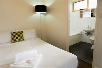 City Edge Serviced Apartments East Melbourne - Accommodation QLD 21