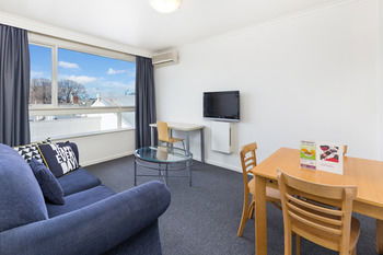 City Edge Serviced Apartments East Melbourne - Accommodation QLD 62