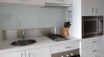 Hiigh Apartments - Accommodation QLD 10