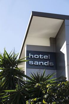 Quality Hotel Sands - Accommodation QLD 12