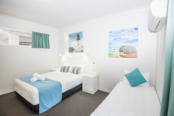 The Esplanade Motel - Formerly Eco-Inn Warners Bay - Accommodation QLD 8