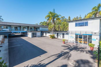 The Esplanade Motel - Formerly Eco-Inn Warners Bay - Accommodation QLD 18