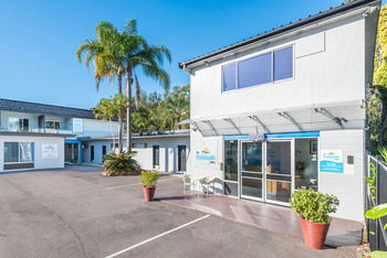 The Esplanade Motel - Formerly Eco-Inn Warners Bay - Accommodation QLD 32