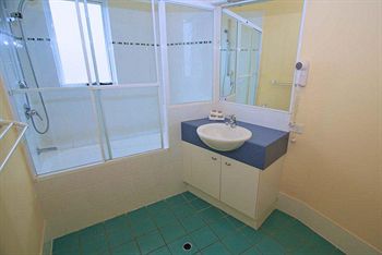 Twin Quays Noosa Resort - Accommodation QLD 20