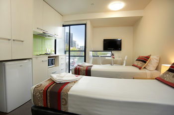 City Edge North Melbourne - Accommodation QLD 4