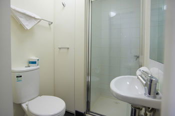 City Edge North Melbourne - Accommodation QLD 5