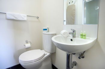 City Edge North Melbourne - Accommodation QLD 6