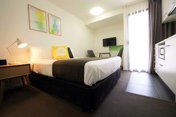 City Edge North Melbourne - Accommodation QLD 12