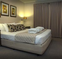 Eltham Gateway Hotel - Accommodation QLD