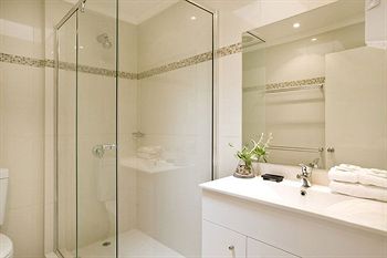 Beach Breakers Resort - Accommodation QLD 13