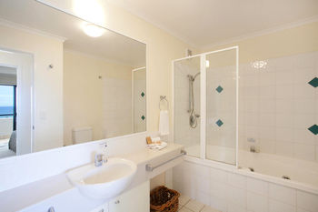 The Point Coolum - Accommodation QLD 4