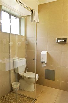 Lamplighter Motel - Accommodation QLD 12