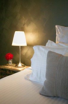 Lilies Luxury Retreats - Accommodation QLD 34