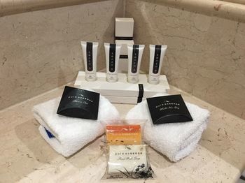 Kimberley Gardens Hotel & Serviced Apartments - Accommodation QLD 9