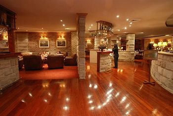 The Hermitage Motel - Accommodation QLD 13