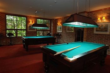 The Hermitage Motel - Accommodation QLD 27