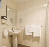 Noahaposs Mid City Motor Inn - Accommodation QLD