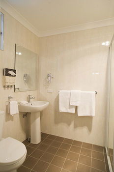 Noah's Mid City Motor Inn - Accommodation QLD 0