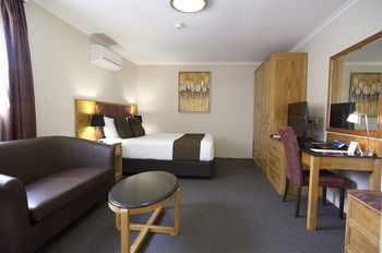 Noah's Mid City Motor Inn - Accommodation QLD 1