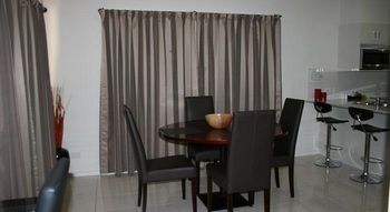 Noah's Mid City Motor Inn - Accommodation QLD 22