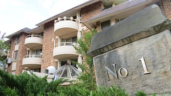 Waldorf Wahroonga Residential - Accommodation QLD 8