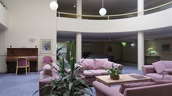 Waldorf Wahroonga Residential - Accommodation QLD 15