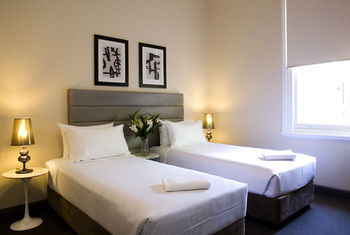 St Marks Lodge - Accommodation QLD 14