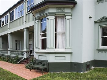 St Marks Lodge - Accommodation QLD 0