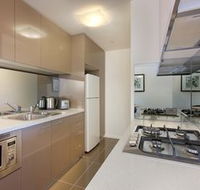 Melbourne Short Stay Apartments MP Deluxe - Accommodation QLD