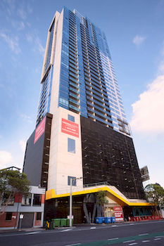 Melbourne Short Stay Apartments MP Deluxe - Accommodation QLD 17