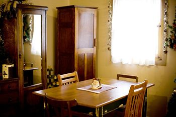 Montville Attic - Accommodation QLD 19