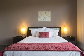 De'Vine Escape - Accommodation QLD 8