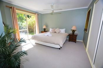 House Of Laurels - Accommodation QLD 39