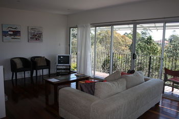 House Of Laurels - Accommodation QLD 55