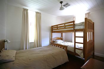Singletons Retreat - Accommodation QLD 5