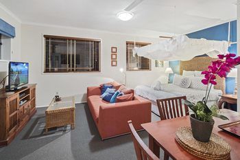 Eden Lodge - Accommodation QLD 14