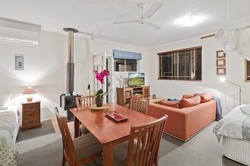 Eden Lodge - Accommodation QLD 15