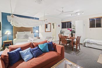Eden Lodge - Accommodation QLD 21