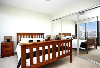 Astra Apartments - Docklands - Accommodation QLD 10