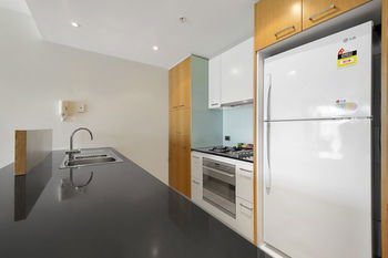 Docklands Private Collection Of Apartments - NewQuay - Accommodation QLD 30