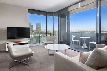 Docklands Private Collection Of Apartments - NewQuay - Accommodation QLD 32