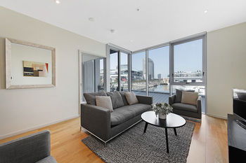 Docklands Private Collection Of Apartments - NewQuay - Accommodation QLD 34