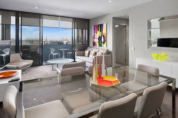 Docklands Private Collection Of Apartments - NewQuay - Accommodation QLD 35