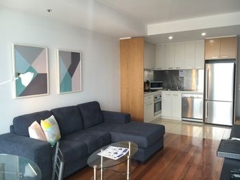 Docklands Private Collection Of Apartments - NewQuay - Accommodation QLD 72