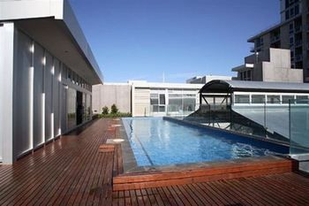 Tribeca Serviced Apartments Melbourne - Accommodation QLD 6