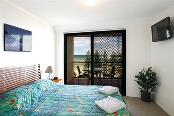 The Waterview - Accommodation QLD 7
