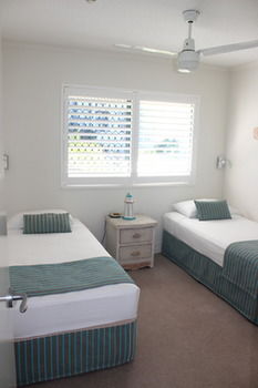 The Waterview - Accommodation QLD 37